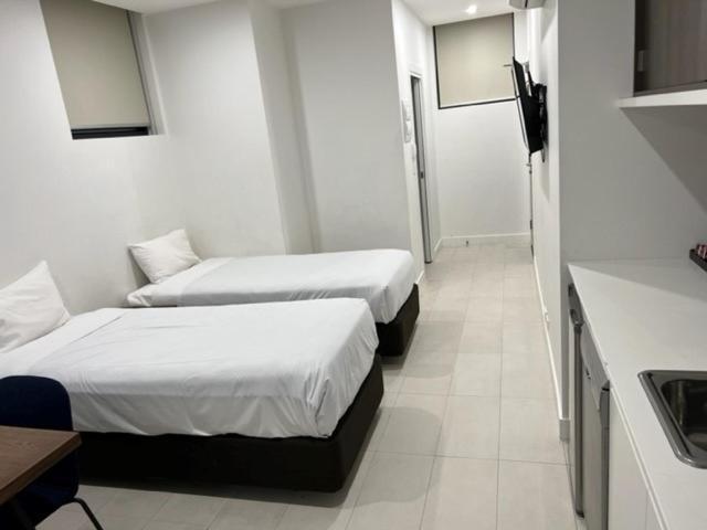 בוקס היל Whitehorse Apartments Hotel מראה חיצוני תמונה